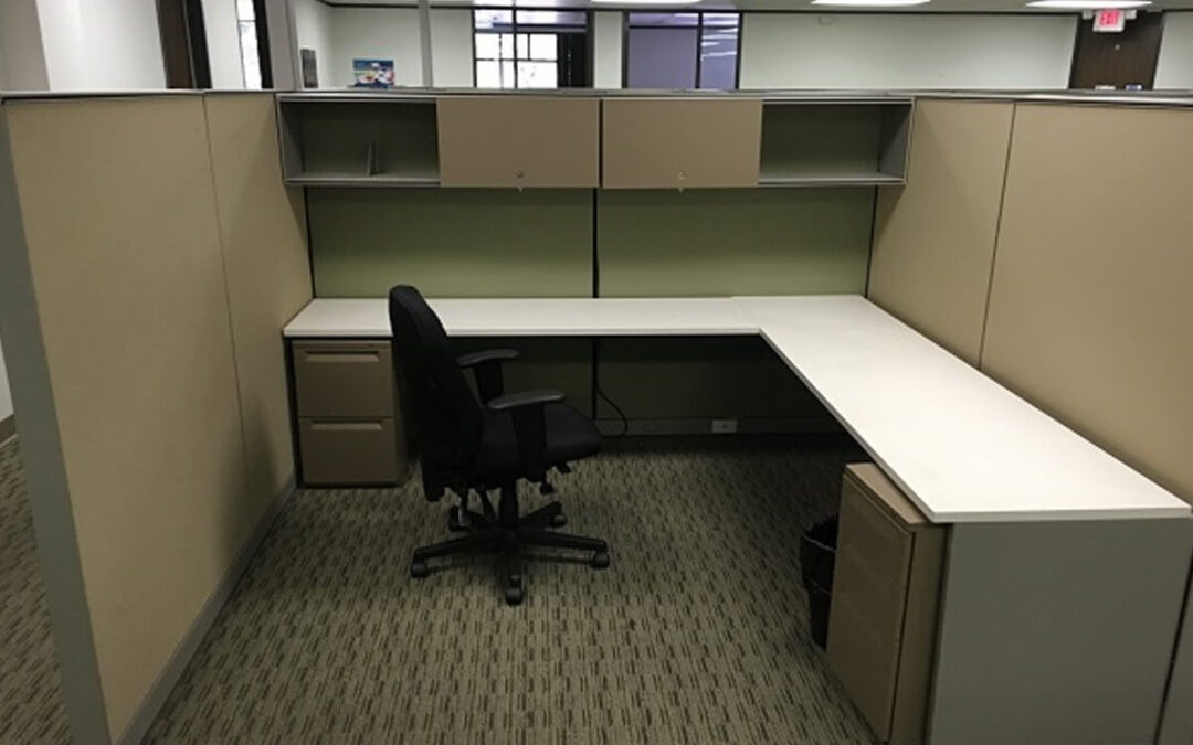 Purchasing Office Furniture in Houston on a Budget
