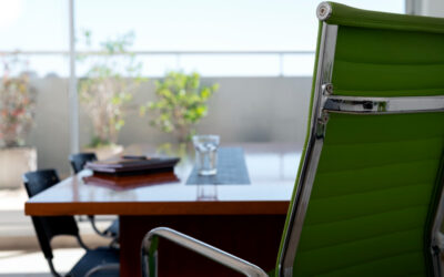 Buying Used Cubicles and Office Desks in Houston: A Practical Guide for Smarter Workspaces